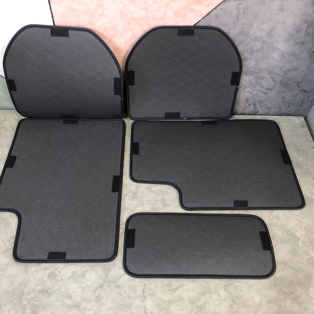 BỘ 5 TẤM LÓT SÀN XE Ô TÔ 4-5 CHỖ DA PU CAO CẤP