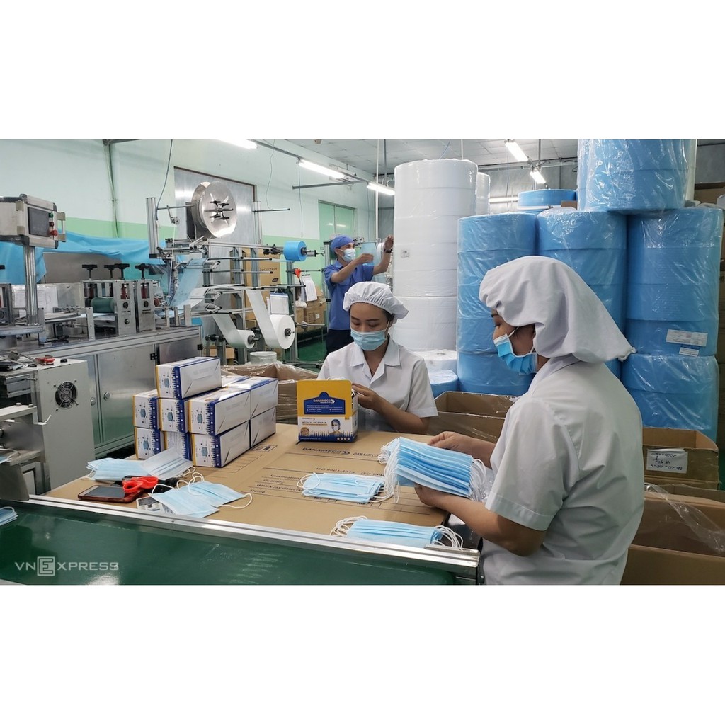 [Chính hãng] Hộp 50 chiếc Khẩu Trang Y Tế DANAMECO - Hàng cao cấp, dập Logo, White