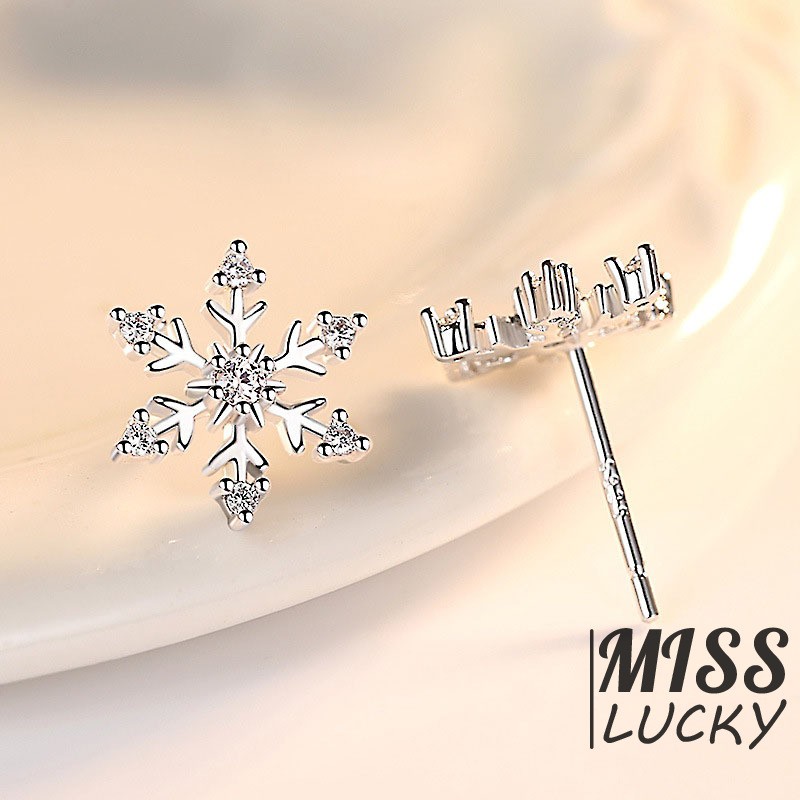 Khuyên Tai Nữ Kiểu Dáng Thời Trang Cá Tính