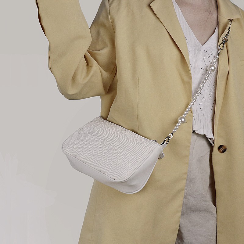 Túi xách cổ điển phối xích đính ngọc trai thời trang