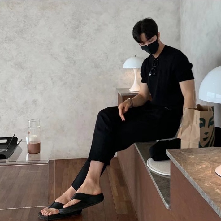 Áo Thun Nam Tay Ngắn Cổ Tròn Phong Cách Hàn Quốc