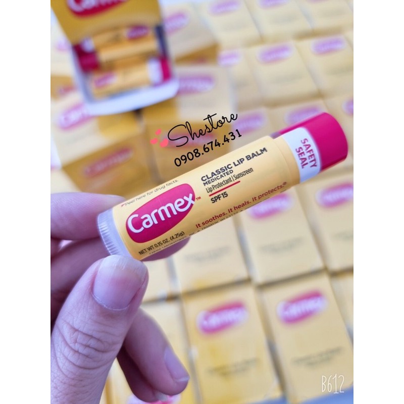 Son dưỡng môi Carmex Classic Lip Balm Medicated SPF 15 - 4,25g