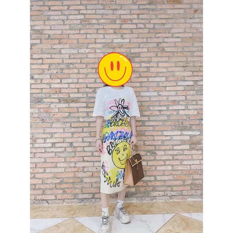 [SẴN SIZE M,L] CHÂN VÁY CHỮ A HOẠ TIẾT HÌNH MẶT CƯỜI | BigBuy360 - bigbuy360.vn