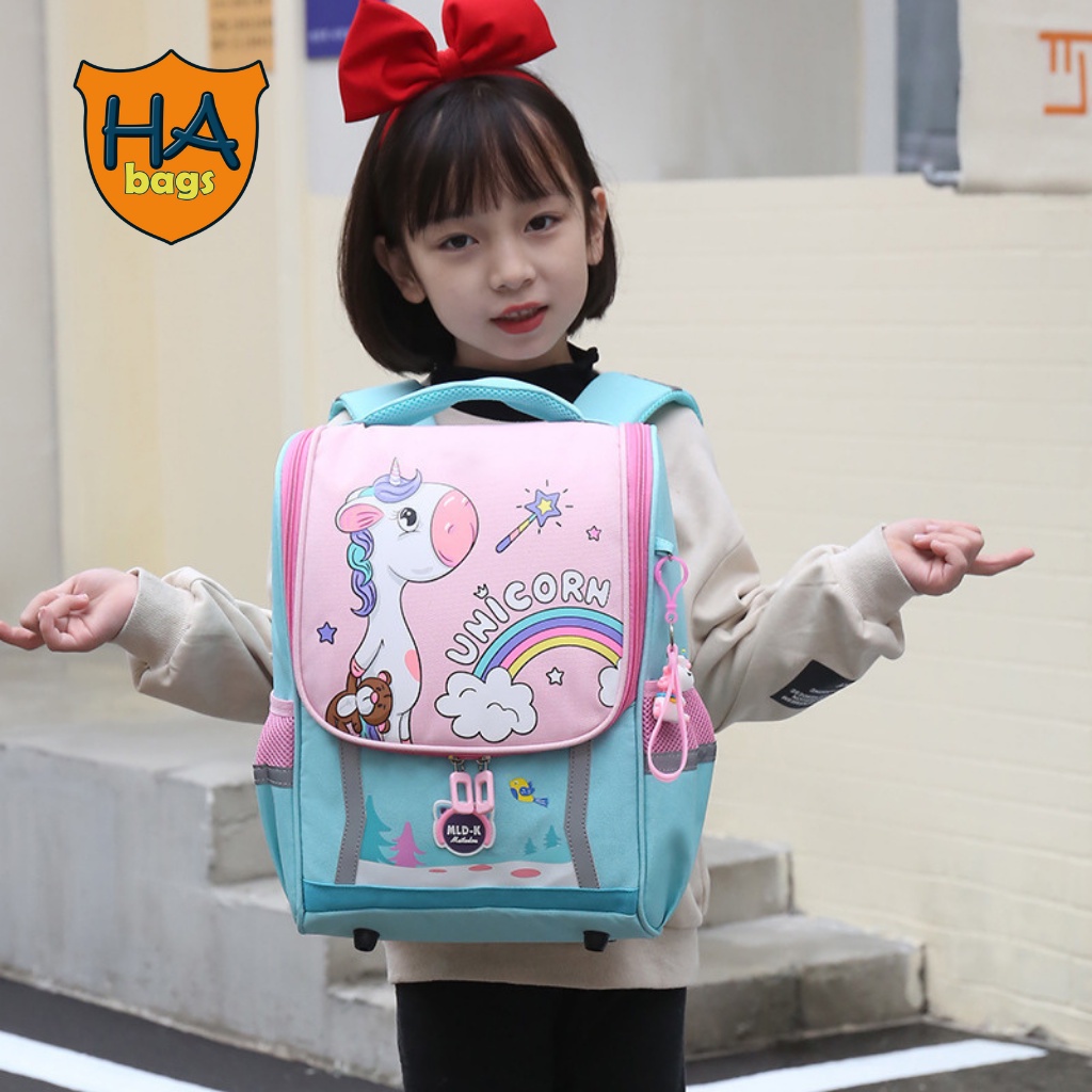 Balo đi học siêu nhẹ HA1017  kích thước 37x26x13,5cm phù hợp cho bé mẫu giáo lớn và học sinh lớp 1