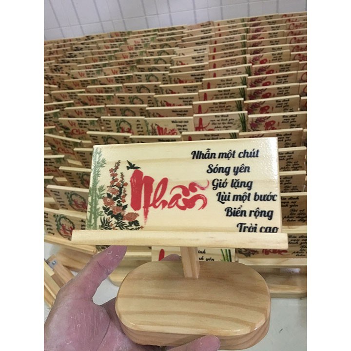 Kệ gỗ điện thoại