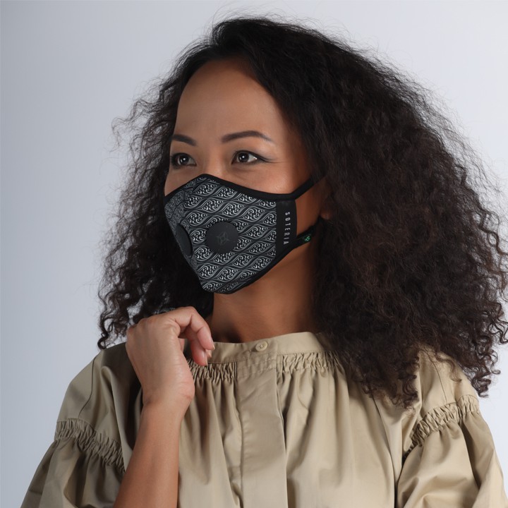 Khẩu trang thời trang cao cấp Soteria Wave ST021 -  Khẩu trang vải hoạt tính [size M,L] Van đen