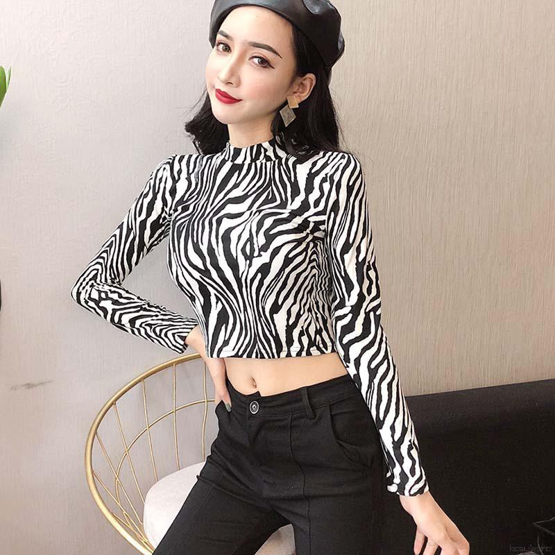 Áo croptop cổ lọ tay dài họa tiết da báo/ sọc vằn cá tính cho nữ