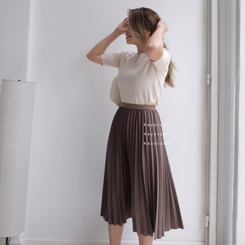 CHÂN VÁY XẾP LY NÂU - CVXLN
