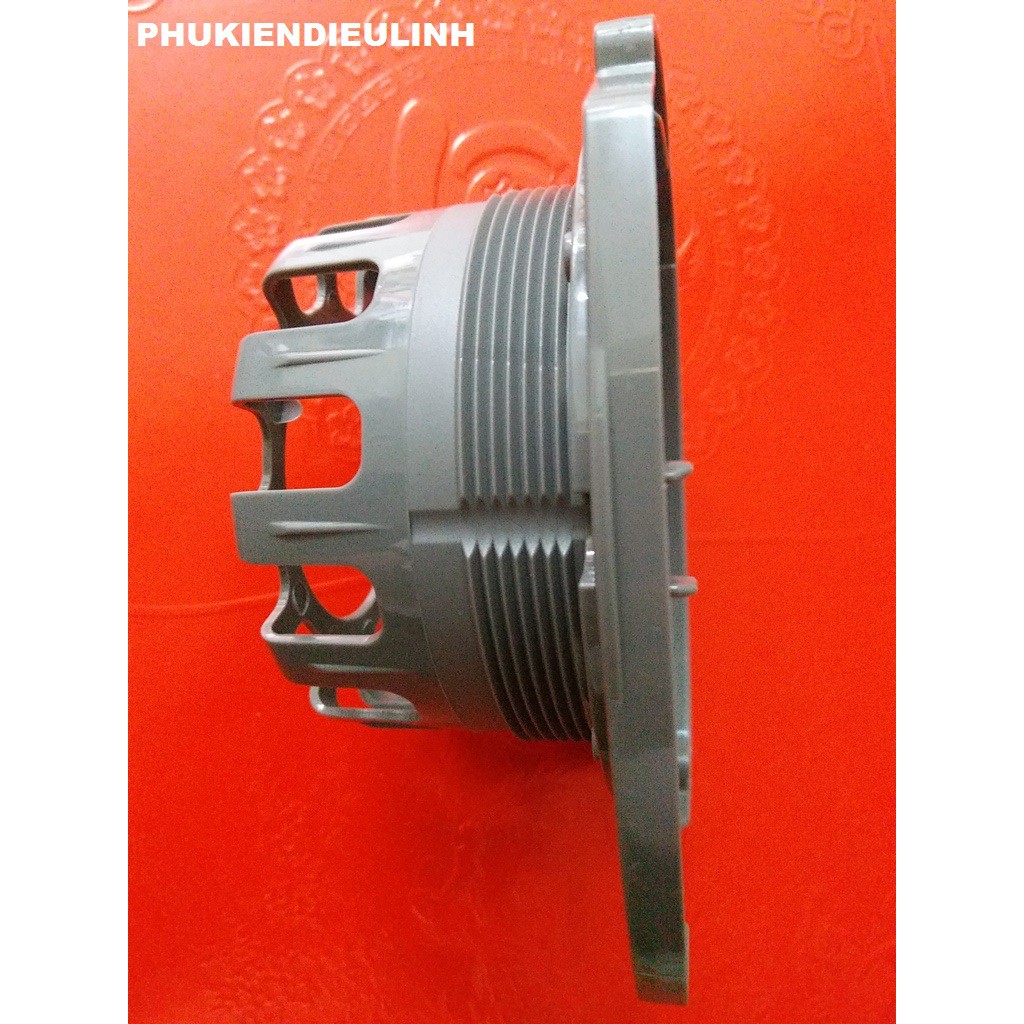 VỎ TRƯỚC QUẠT MITSUBISHI ĐỜI MỚI CHÍNH HÃNG
