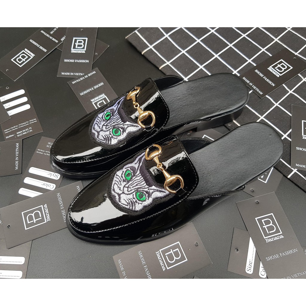Giày sục da bóng  THÊU HÌNH MÈO  trang trí mác G.C kim loại.