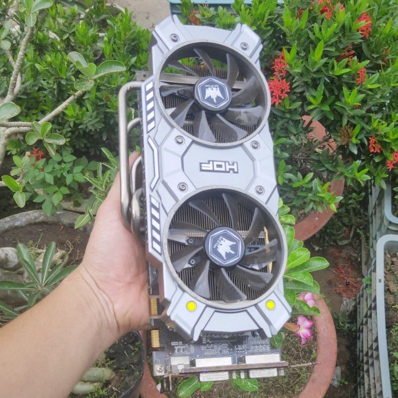 card màn hình 8800gtx mod fan 780ti