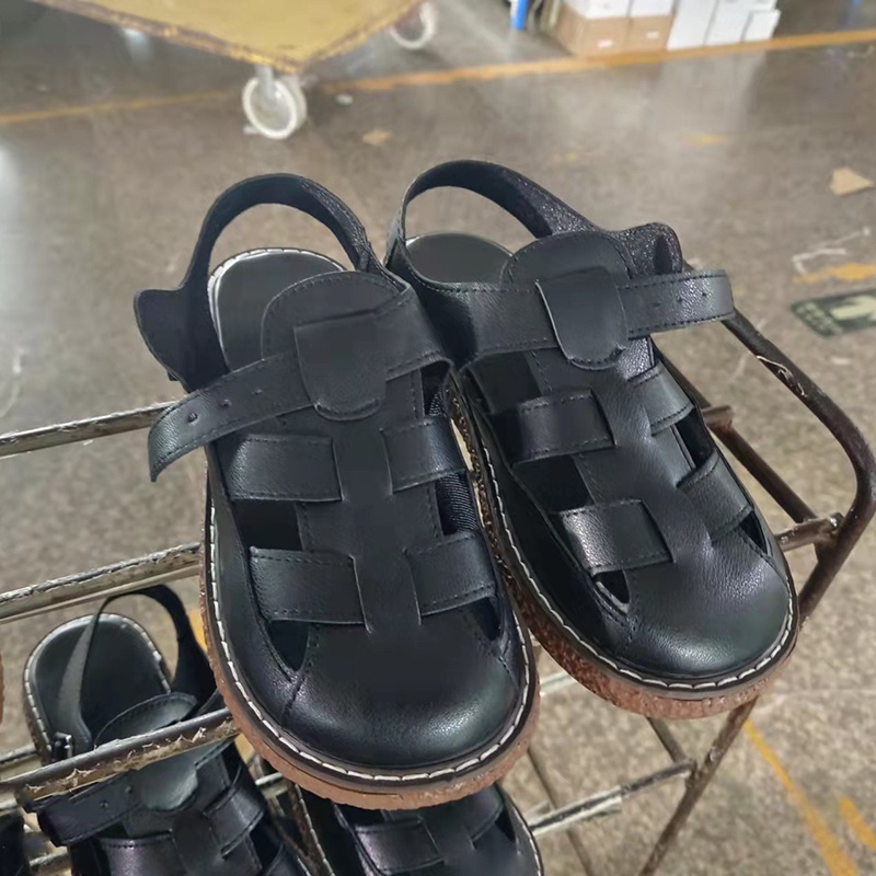 Giày sandal IELGY bằng da PU bít mũi phong cách La Mã có thể điều chỉnh cho nữ