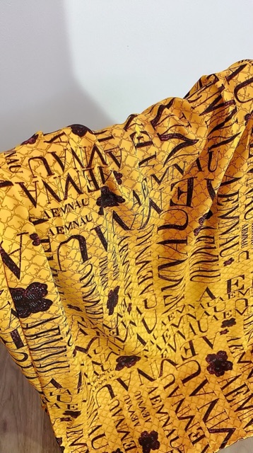 Váy sơ mi kèm đai