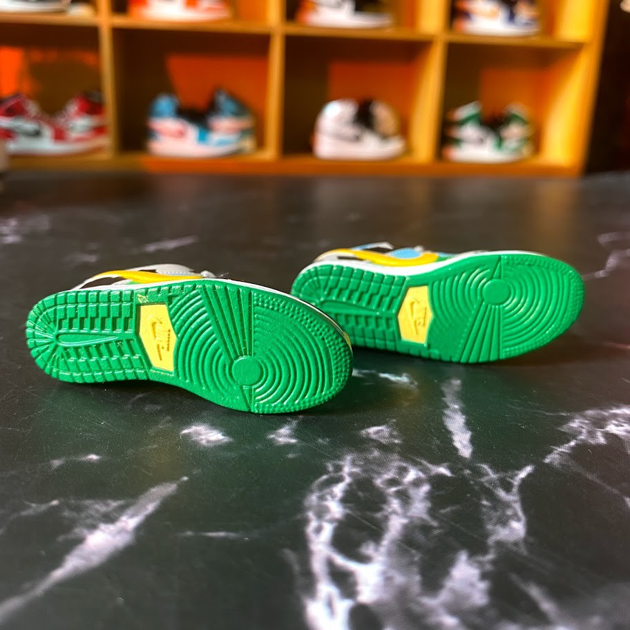 Móc khóa giày Nike SB Dunk Low Ben & Jerry's Chunky Dunky Nike Bò Sữa