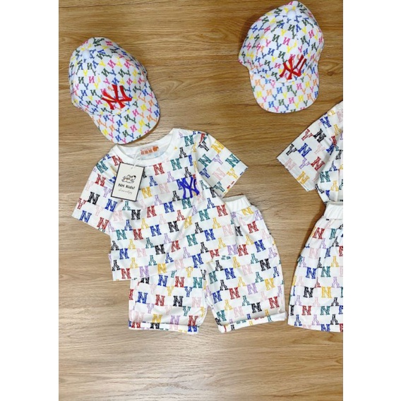 Set bộ bé trai kèm mũ QUẢNG CHÂU CAO CẤP