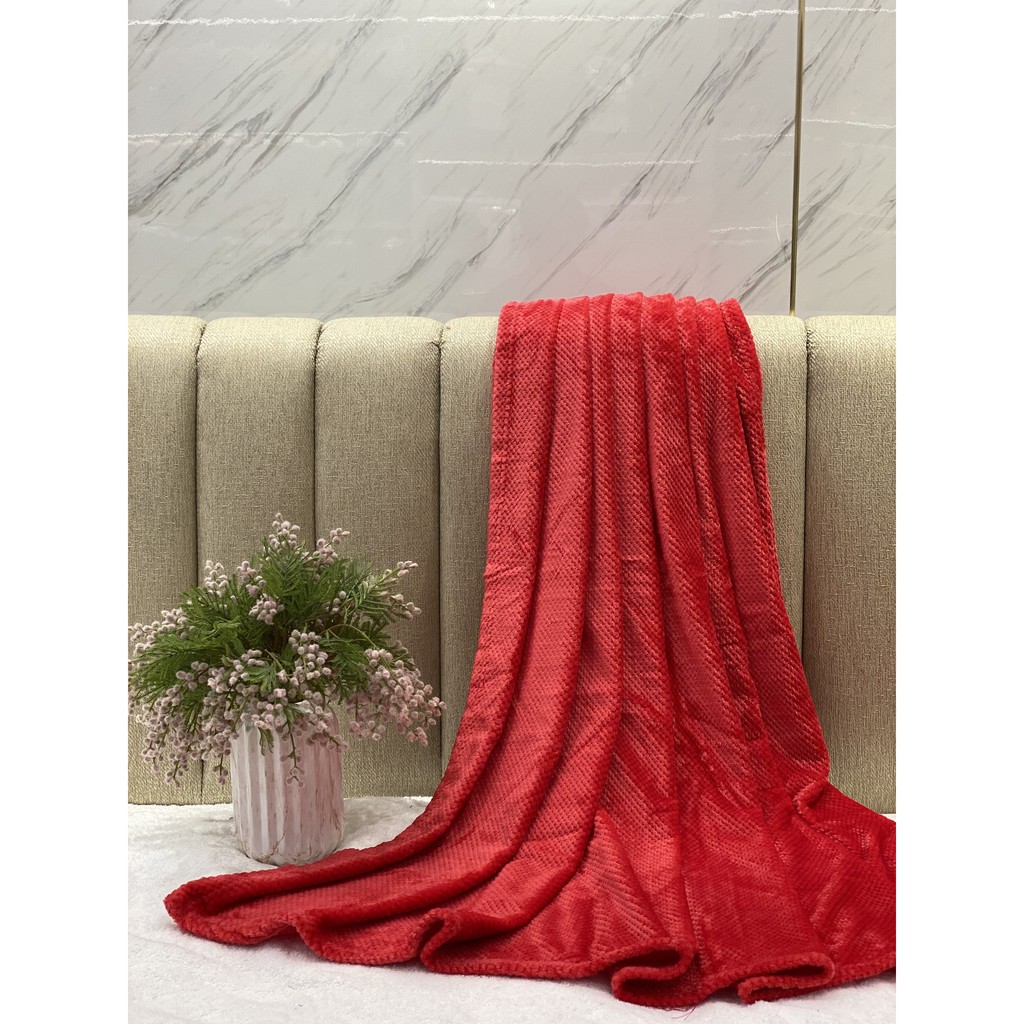 Mền san hô NIN siêu mềm mịn, thoáng khí 100% Microfiber màu đỏ kích thước 180x200cm - Lake Red