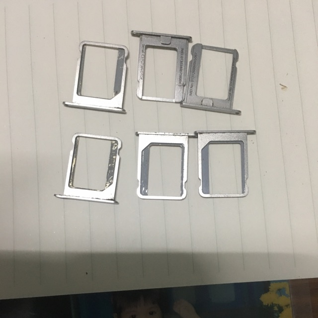 khe cấm sim iphone 4, 4s