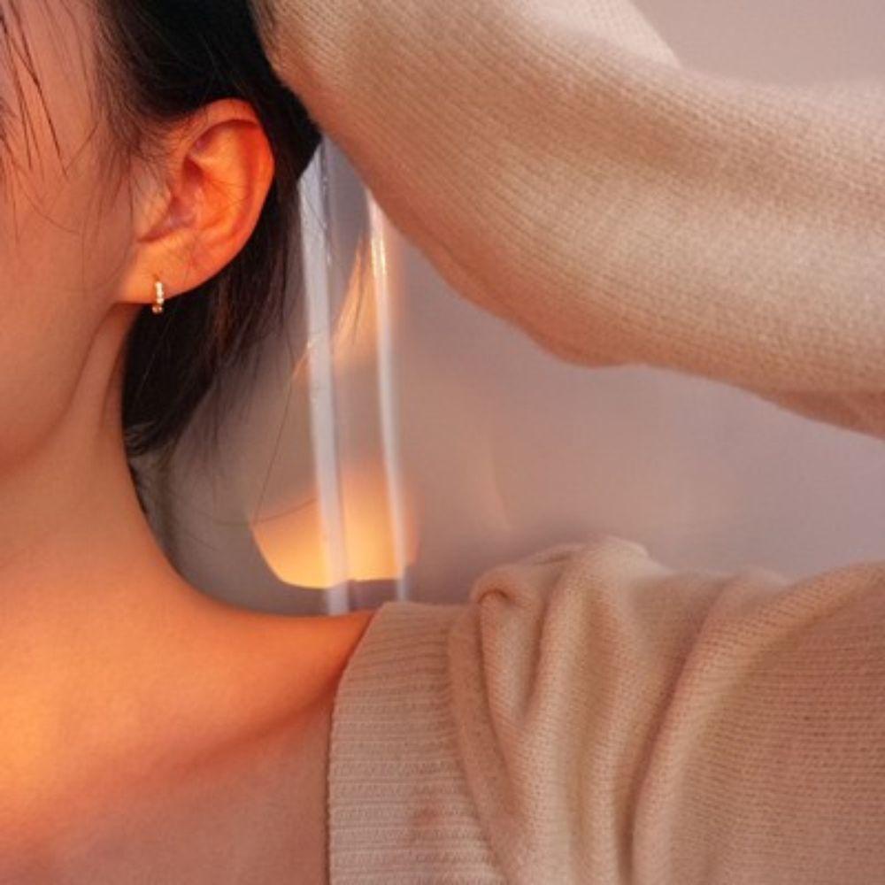 Bông Tai Mini Đính Kim Cương Không Gây Dị Ứng Thời Trang Cho Nữ