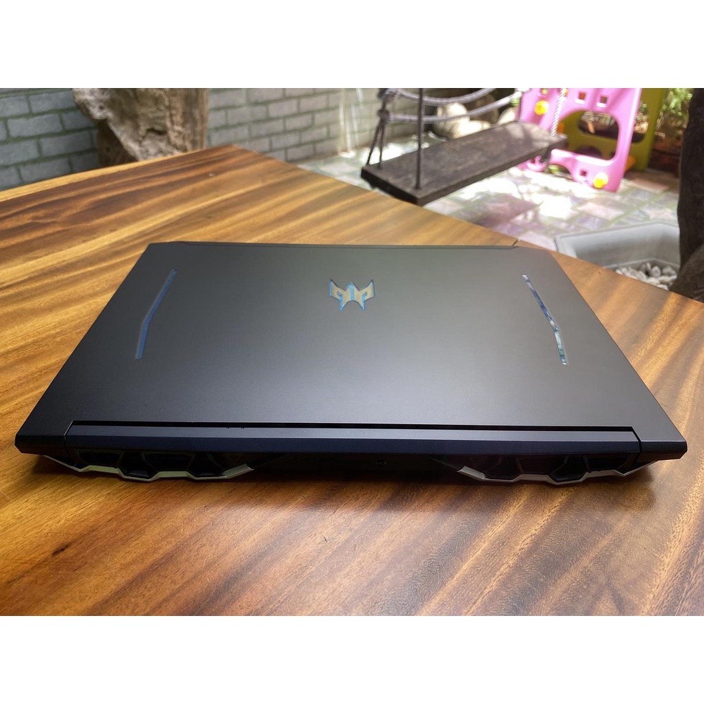 Laptop Acer Predator Helios 300 | WebRaoVat - webraovat.net.vn