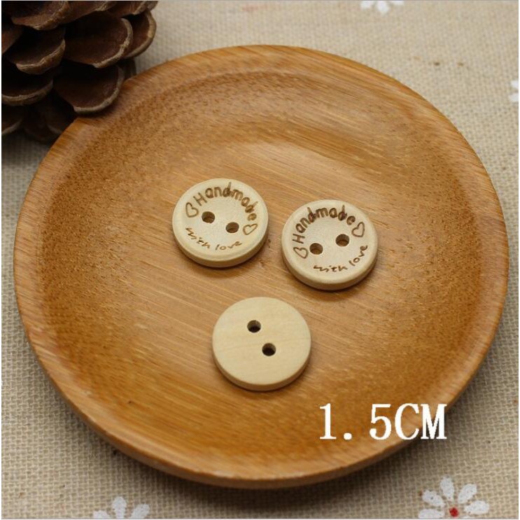 Bộ 10 Nút Gỗ 2 Lỗ Hình Trái Tim Đường Kính 15mm / 20mm / 25mm