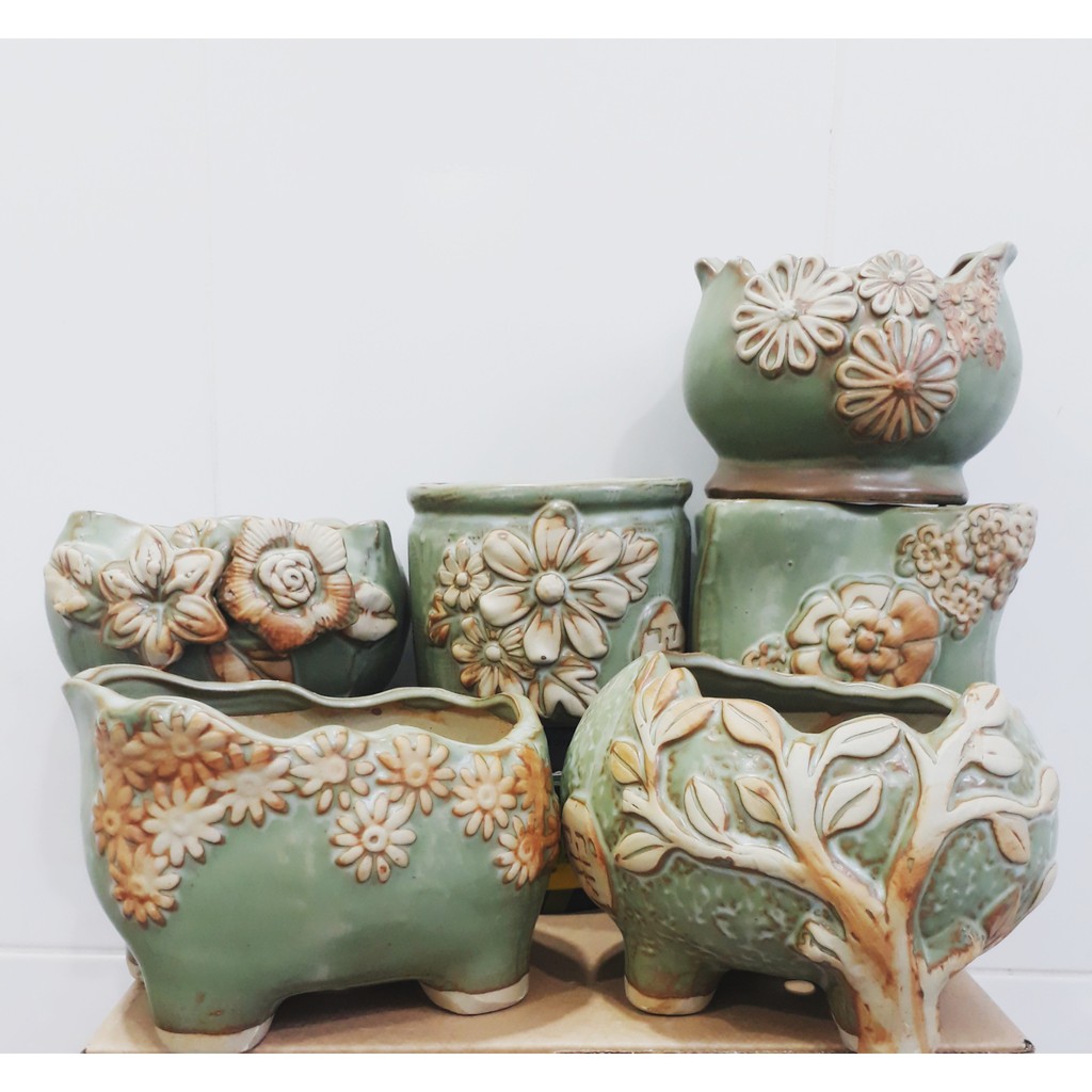 Chậu Gốm Xanh Hoa Nổi Trồng Sen Đá