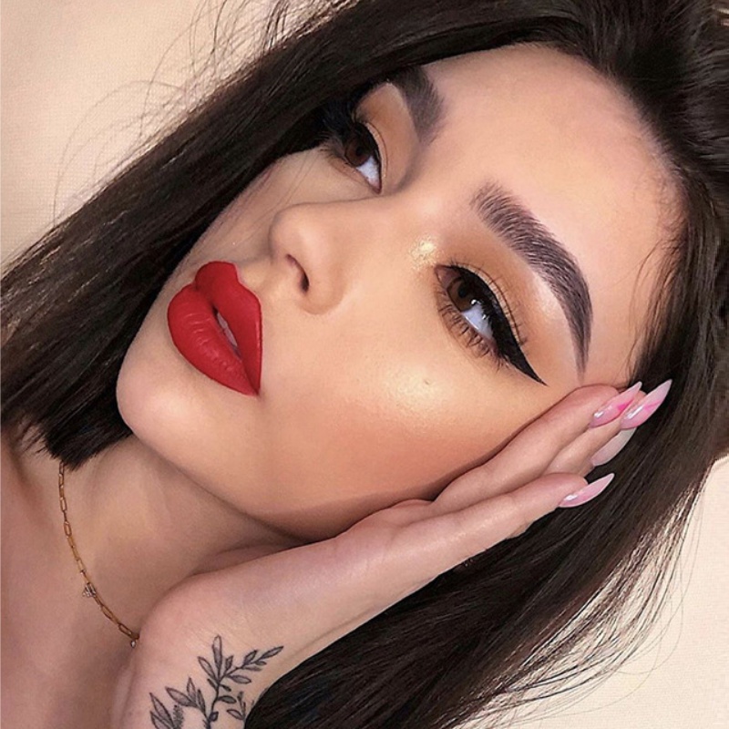 Bút Kẻ Mắt Dạng Lỏng Có Đầu Đóng Dấu Hình Cánh Chống Thấm Nước Mau Khô Lâu Trôi