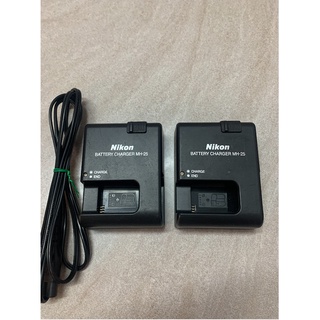 Sạc nikon mh-25 ...dùng cho pin nikon en-el15