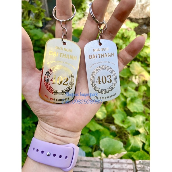 Móc khoá inox hotel, homestay, cửa hàng khắc laser 2 mặt theo yêu cầu
