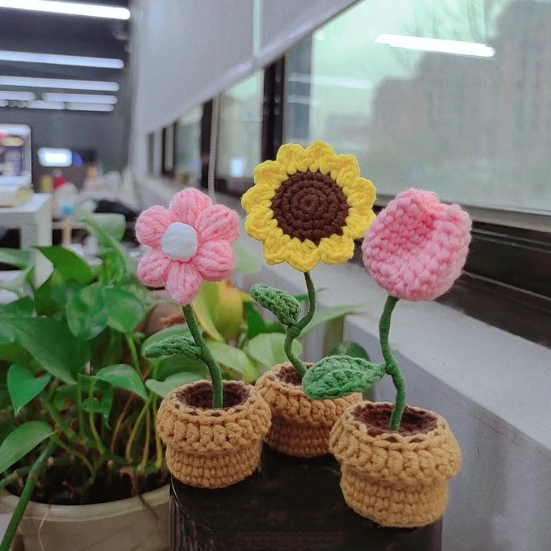 [DIY]Tự làm bộ quà tặng bằng sợi dệt kim tự làm bằng tay. Tự làm bó hoa trong chậu nhỏ của riêng bạn#hoa hướng dương len#hoa đan len#hoa đan bằng len