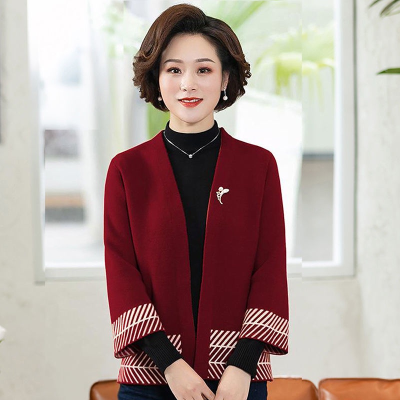 Mẹ mùa xuân và mùa thu áo ngắn 2021 mới 40-50 tuổi áo len phụ nữ trung niên