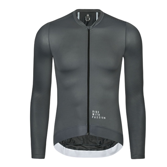 Áo dài tay đạp xe Monton Traveler Max - xám