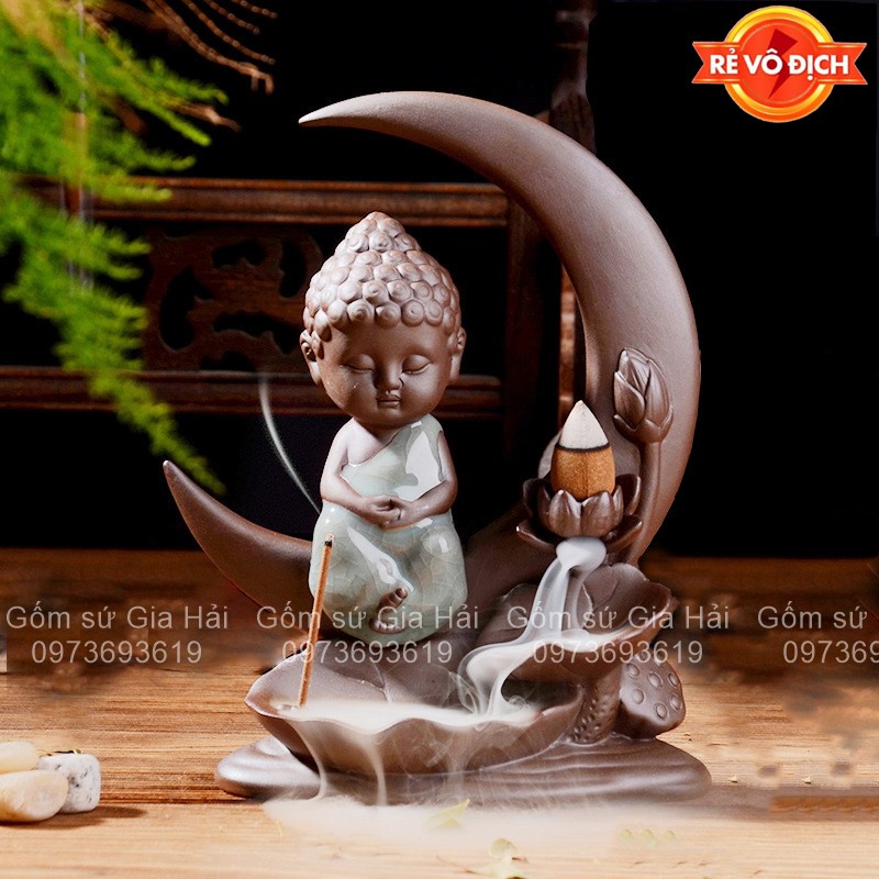 Thác khói trầm hương phật tọa thiền tặng gói trầm