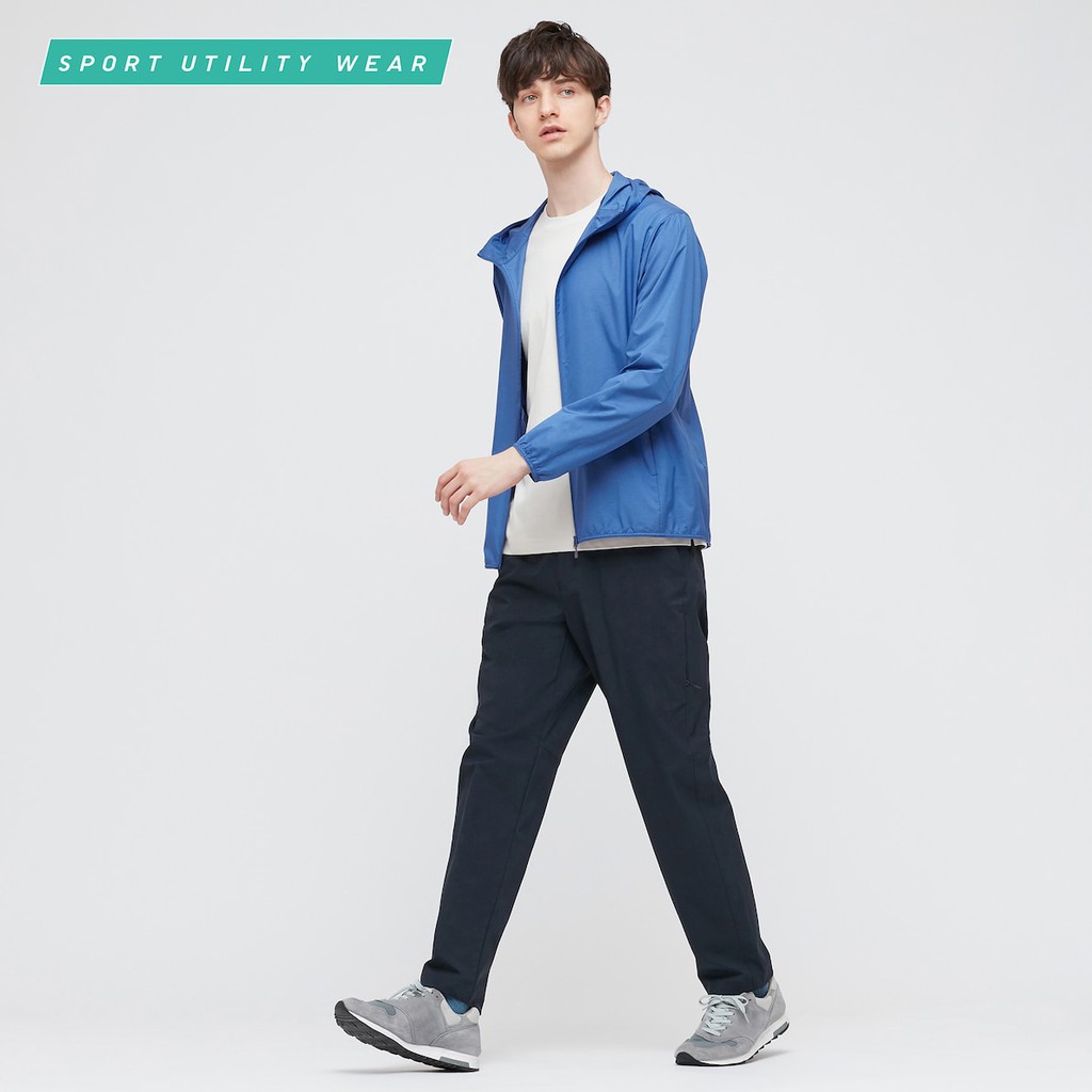 Áo khoác chống nắng nam Uniqlo 413975 vải dù Men Pocketable Parka | BigBuy360 - bigbuy360.vn
