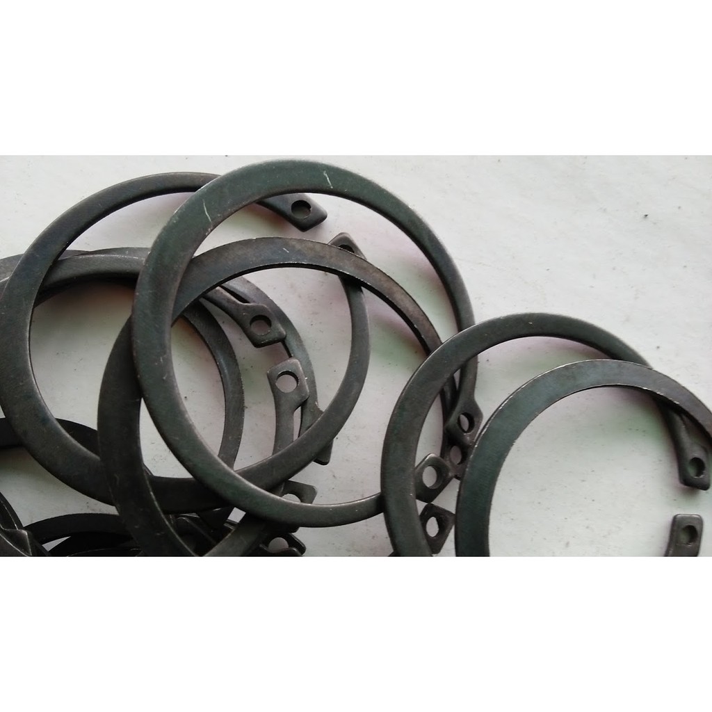 10 chiếc phanh trục, vòng lò xo, vòng phe, phe gài trục, vòng chặn ngoài, long đen, vòng đệm.
