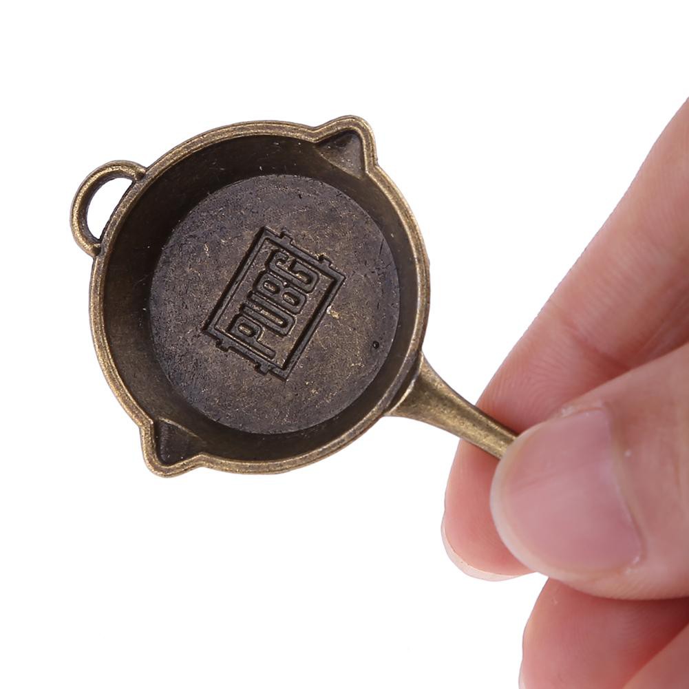 Deceble Game PUBG Battleground Cosplay Pan Weapons Rusting Model Key Chain Keyring