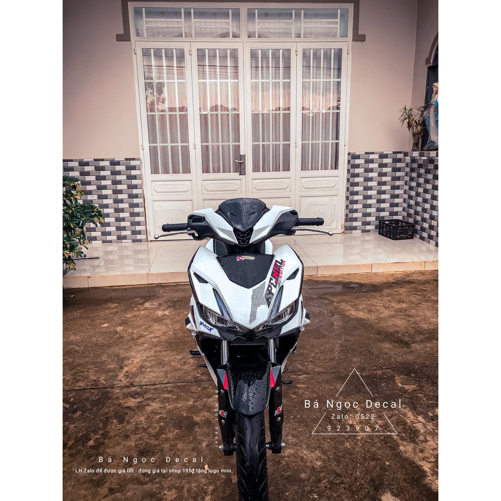 Tem xe winner v3 màu trắng  👉chế tem theo yêu cầu giá rẻ.