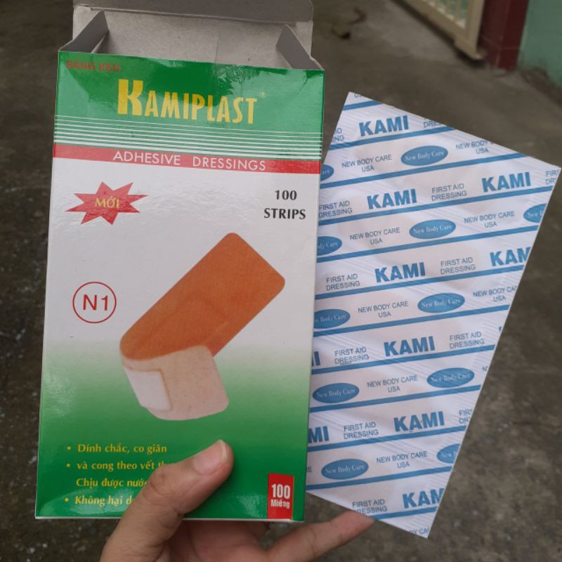 Hộp 100 miếng băng cá nhân KamiPlast