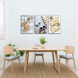 [Trọn bộ] Bộ 3 tranh treo phòng bếp đẹp – Tranh bánh nướng W1197 gồm khung, khoen, tặng quà