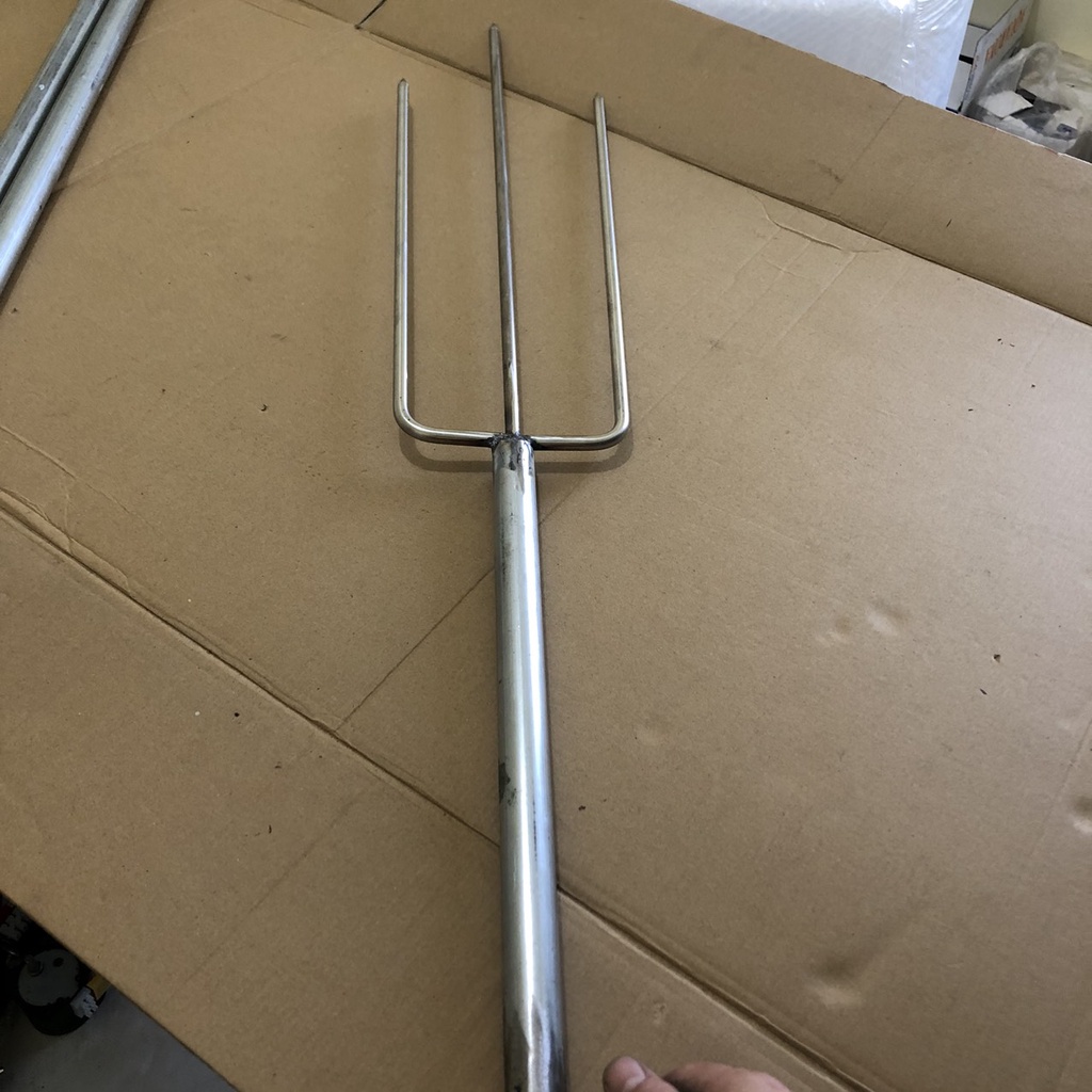 Xiên nướng lắp ráp dài 300cm có ốc xoáy lắp giáp với nhauliên kết,/Xiên nướng heo sữa, cá, gà, vịt đa năng