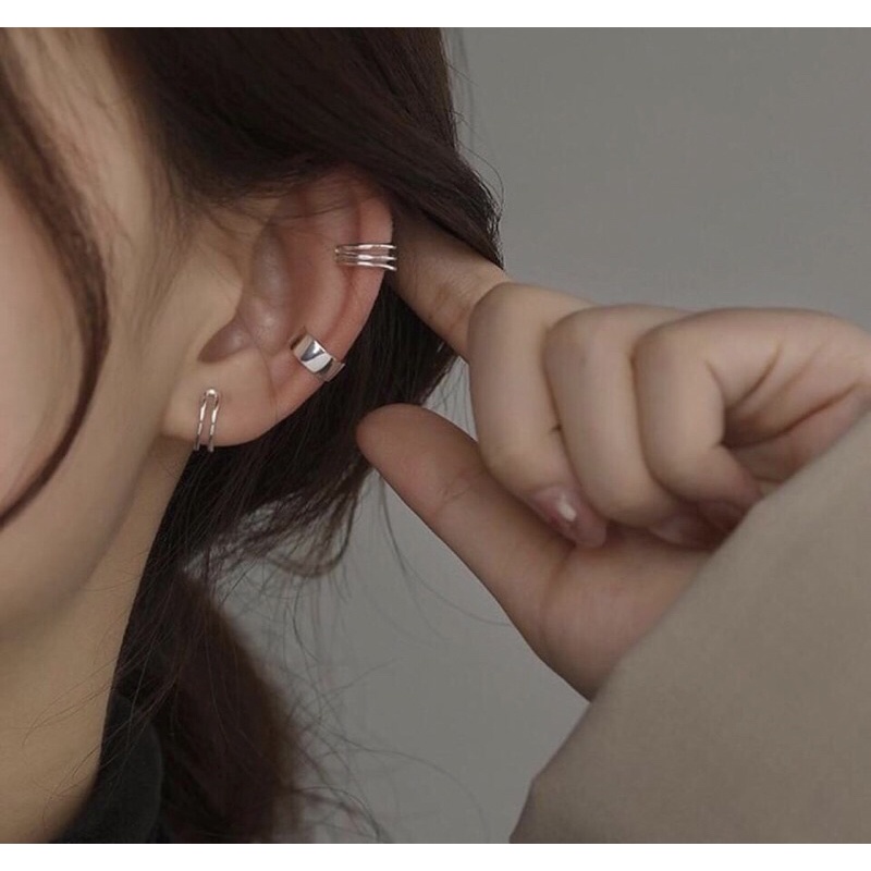 KHUYÊN KẸP VÀNH TAI ĐEO KHÔNG CẦN LỖ TAI BẠC TA- GIÁ 1 CHIẾC