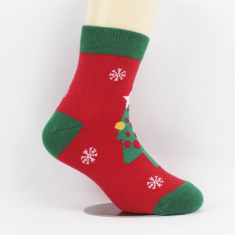 Tất trẻ em từ 3-8 tuổi họa tiết cây thông Noel
