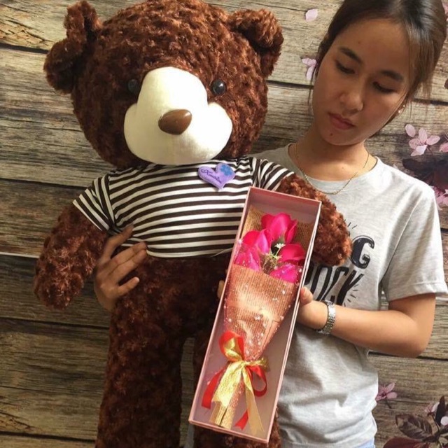 GẤU BÔNG TEDDY SOCOLA 1M tặng kèm thiệp + hoa