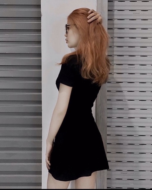 ĐẦM ĐEN THUN DÀY DÁNG XOÈ BASIC | BigBuy360 - bigbuy360.vn