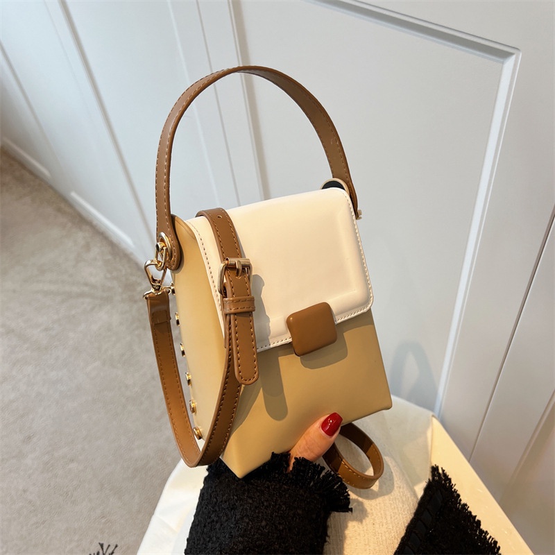 Ielgy Túi Yên Ngựa Có Thể Điều Chỉnh Màu Sắc Phong Cách niche Cho Nữ