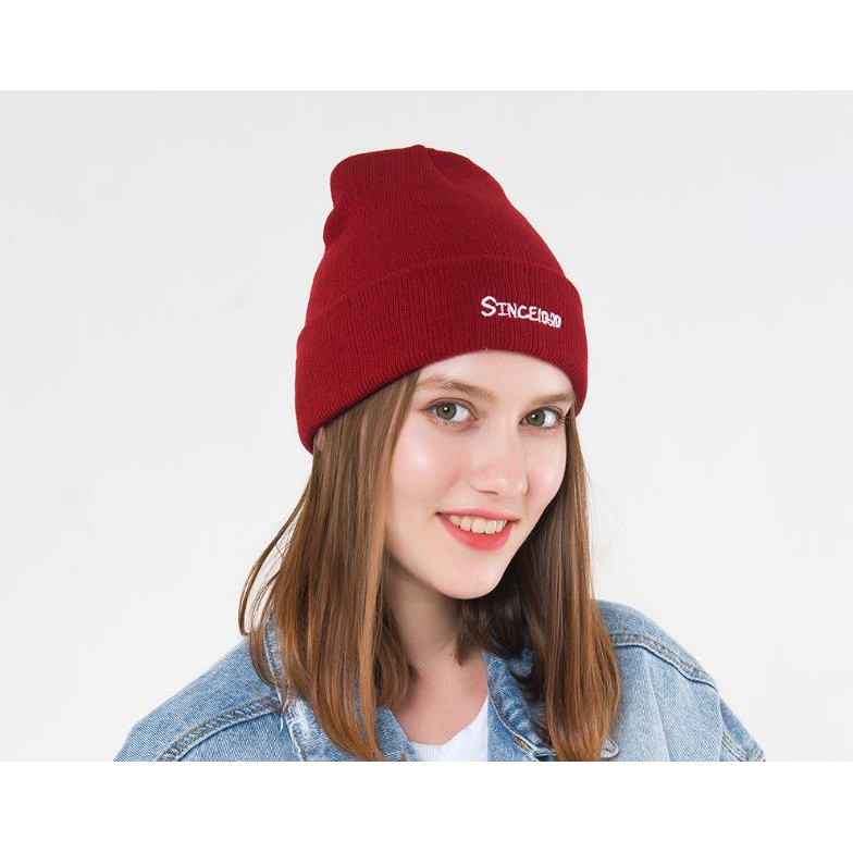 Mũ len phong cách Châu âu chữ thêu Hot 2019