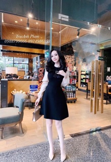 Váy xoè cổ bèo