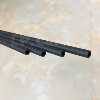Ống Carbon 3K rỗng dài 1 mét đường kính ngoài 6mm, đường kính trong 4mm dùng gia cố máy bay, làm diều...