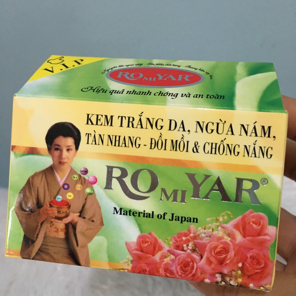 Kem trắng da, ngừa nám, tàn nhang ROMIYAR