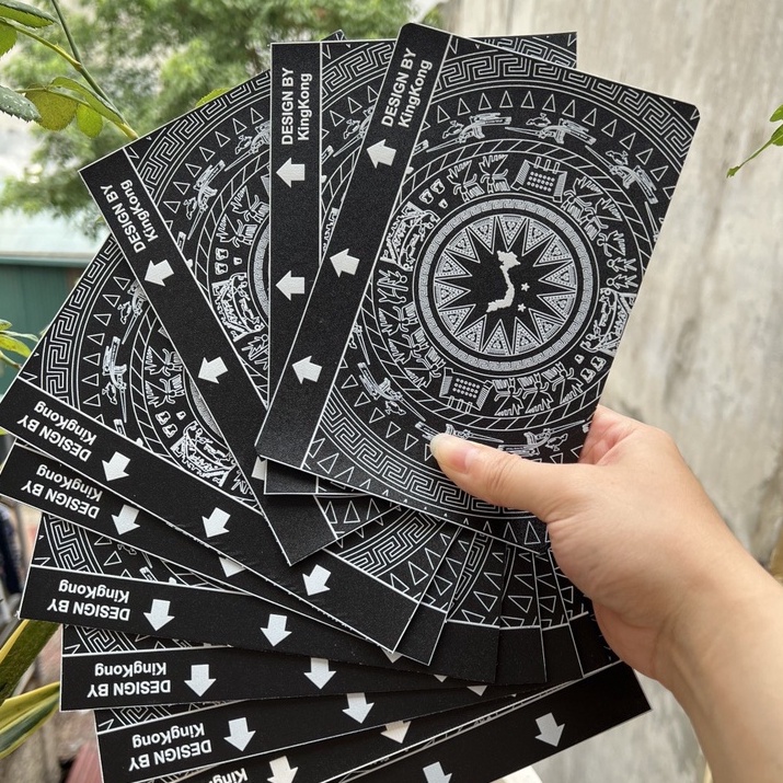 Miếng dán Skin trống đồng OPPO Reno 6 Reno 6 Z Reno 5 Reno 7 7 Z Reno 8 8 z Reno 4 4 Pro in UV cao cấp