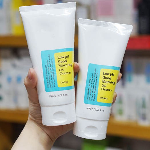 Sữa rửa mặt Cosrx Low PH Good Morning Gel Cleanser 150ml chiết xuất tràm trà Gel rửa mặt Cosrx xanh | BigBuy360 - bigbuy360.vn